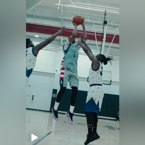 AE1 - Picture 13 of 13